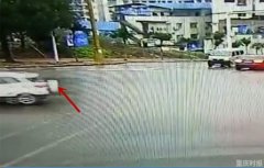 渝北警方帮失主找到遗失空调