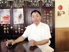 烧重庆菜拉二胡曲 他在日本“烹制”文化大餐