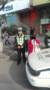 十岁女童被困北碚 交巡警助其回家