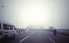  昨18区县能见度低于200米 今起阴雨重返山城