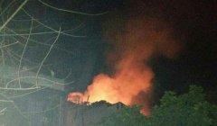 垫江一民房因线路老化引发大火