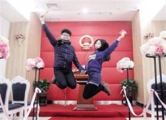 重庆7300对情侣昨登记结婚 情人节各种花式秀恩爱