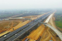 今后重庆驾车2.5小时到成都