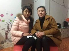 重庆一奇女子14岁当“妈”20岁带着娃出嫁