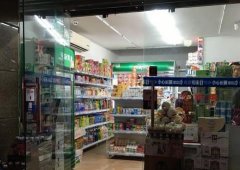 重庆便利店生存现状调查：外资与本土品牌“火拼”