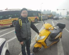 男子无证驾驶被查 飙苦情戏称工作累到忘记名字生日