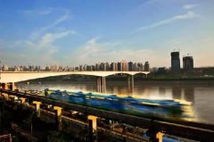 你大概不晓得咱大重庆的轻轨还有这些秘密吧?