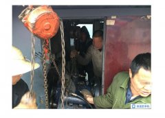 一船舶因残油流入嘉陵江被罚