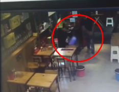 重庆三男子凌晨砸面馆 只因不愿意先付款再煮面