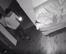 家中接连遭遇小偷行窃   男子准备搬家