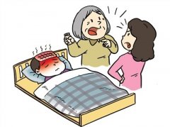 3岁女孩反复发烧外婆坚决自己医 母女俩吵得很伤心
